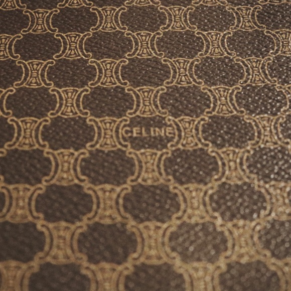 Celine Cluth - Picture 4 of 4